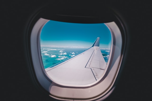 jakob-owens-LaDAwnGqOGo-unsplash